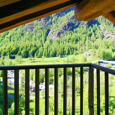 Baita In Pietra Con Vista Sulla Valle Di Ala 度假居 Ala di Stura